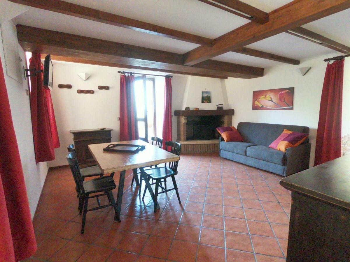 Il Giardino Segreto Apartment Carbognano Bagian luar foto