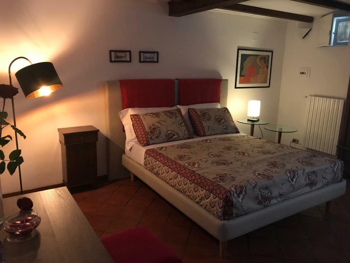 Il Giardino Segreto Apartment Carbognano Bagian luar foto